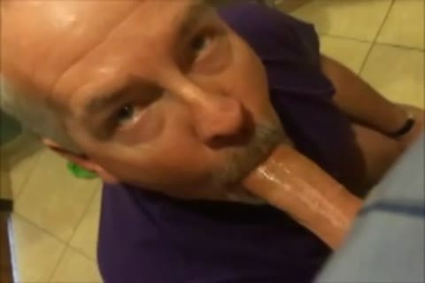 Lunch Time oral stimulation