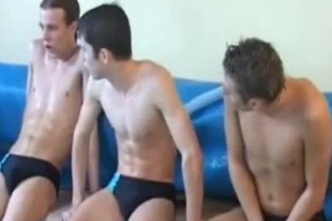 in nature's garb Swimteam 4some, with homosexual educate & DP