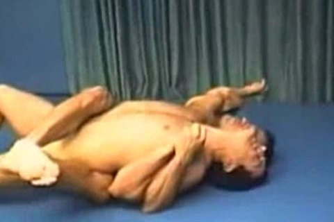 Hunter Scott Vs. Gio Romano