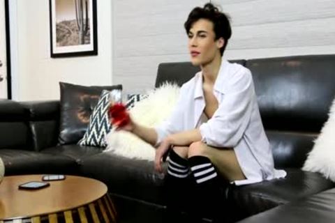 On The sofa With sexy Greco - Greco Rai