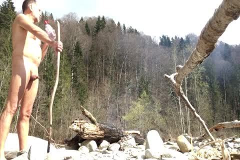 Nudist Starting-up His petite pecker