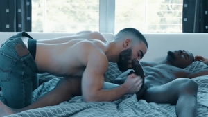 Noir Male - Papi Suave has huge cock