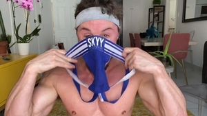 Falcon Studios: Supermodel Skyy Knox teasing big butt