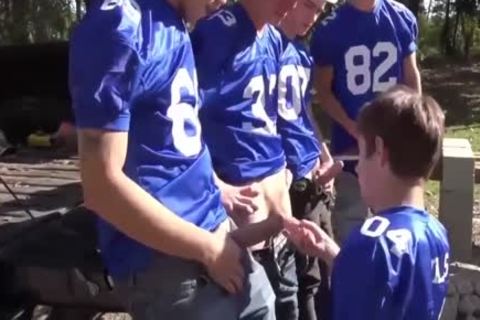 A homo Pack With large cocks. Outdoor homo group sex