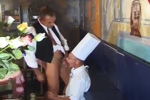 Chef hammers Daddy Waiter bare
