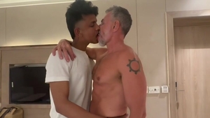 Indian twink bonks White Daddy In Hotel