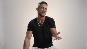 How Men Orgasm: Bareback Brunette Bonanza