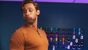Men: Sneakily Sucking on Dom King's Big Dick
