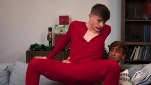 Men: Riding Reindeer: Jake Jumps on Santa