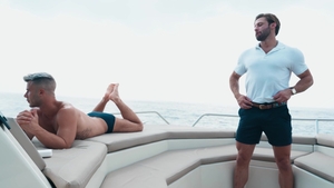 Men: The Unsinkable Twink, Allen King Rides On