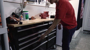 Family Dick: Daddy's Workbench Pounding